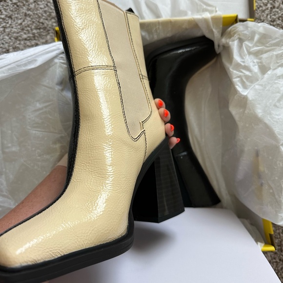 Never worn, Circus NY by Sam Edelman, Lauren Block Heel Chelsea boot, 6 - Picture 10 of 10
